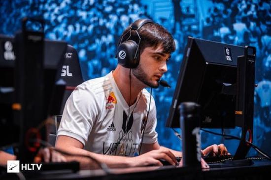 深入解析风暴英雄花村地图机制与战略攻略